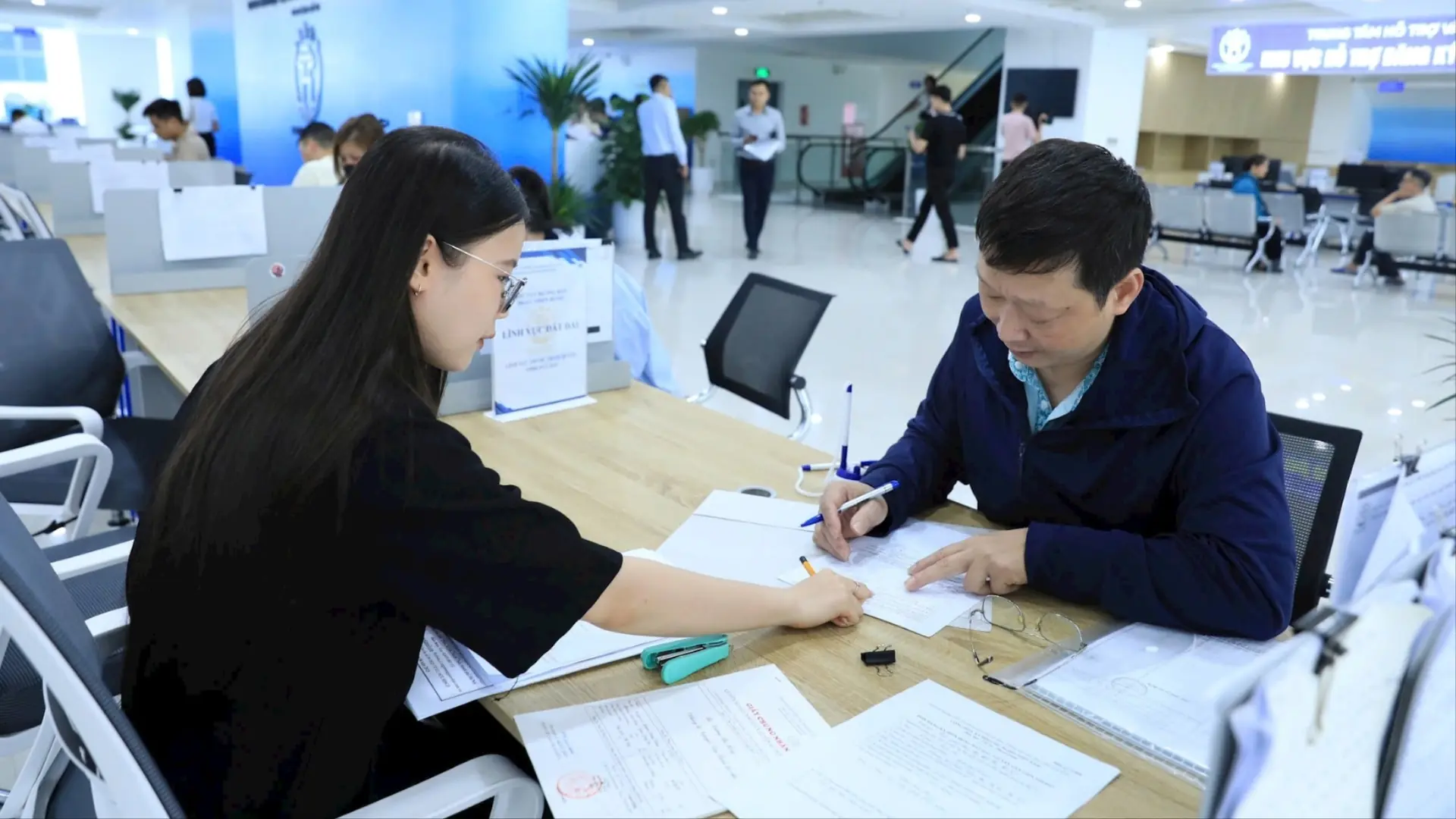 Hà Nội thành lập tổ công tác tái cấu trúc TTHC